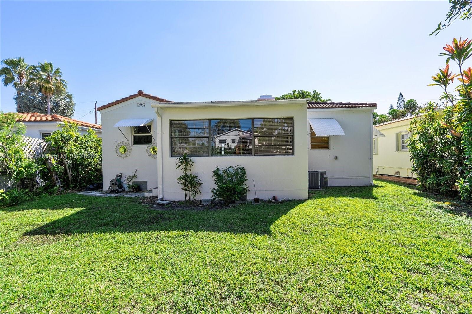 SECOND AMD PLAT OF NORMAN - Residential Lease