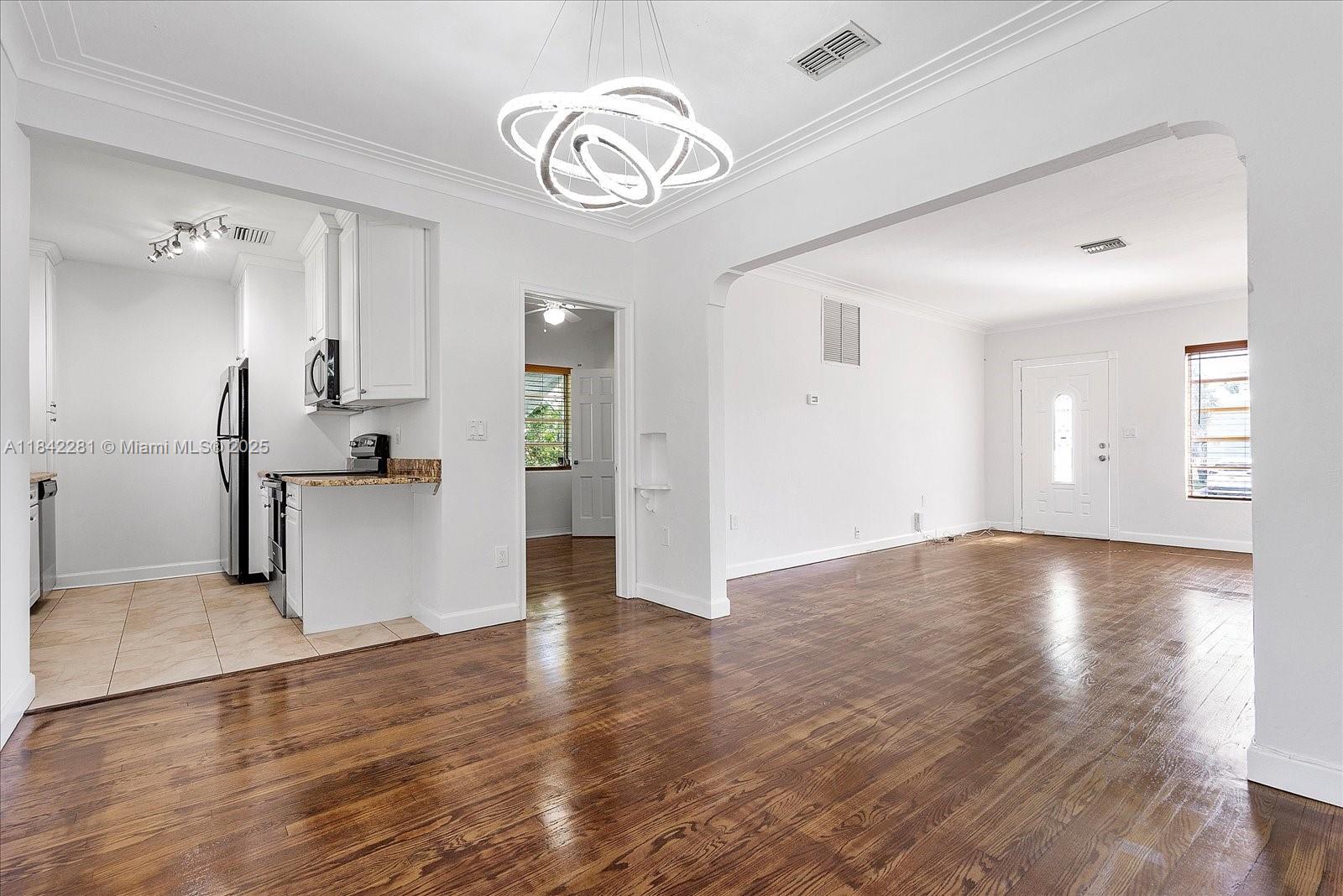 SECOND AMD PLAT OF NORMAN - Residential Lease