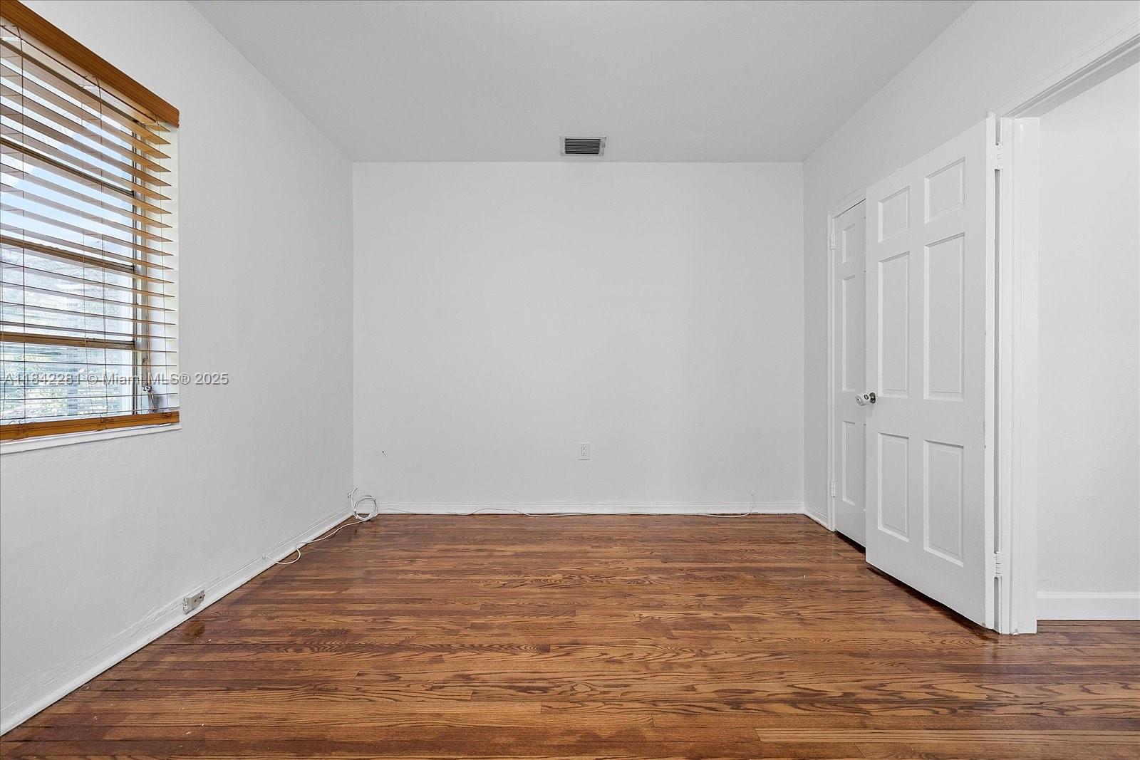 SECOND AMD PLAT OF NORMAN - Residential Lease