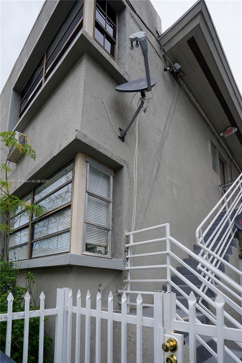 BISCAYNE BCH SUB - Residential Income