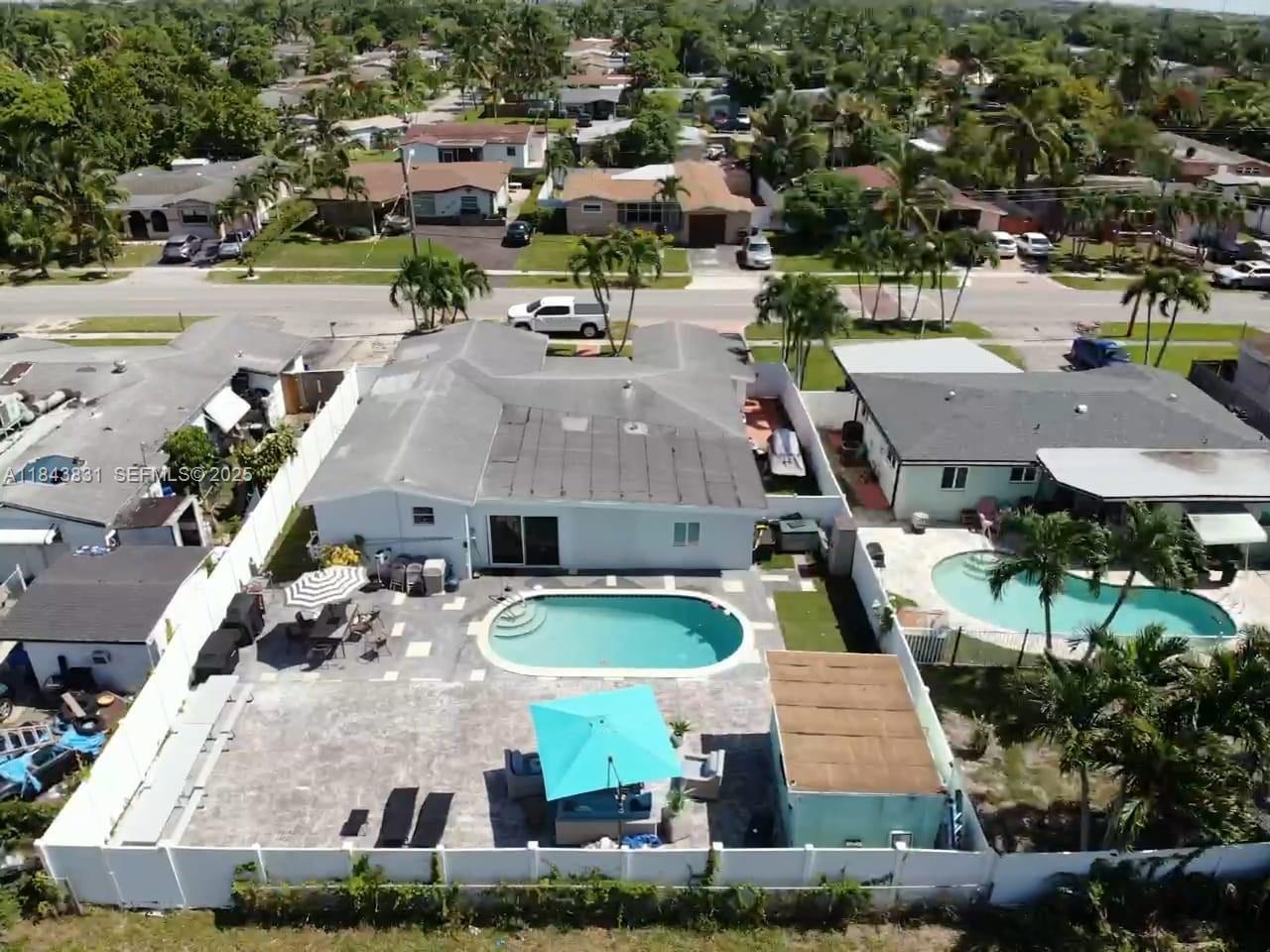 LAUDERDALE LAKES NORTH GA - Residential