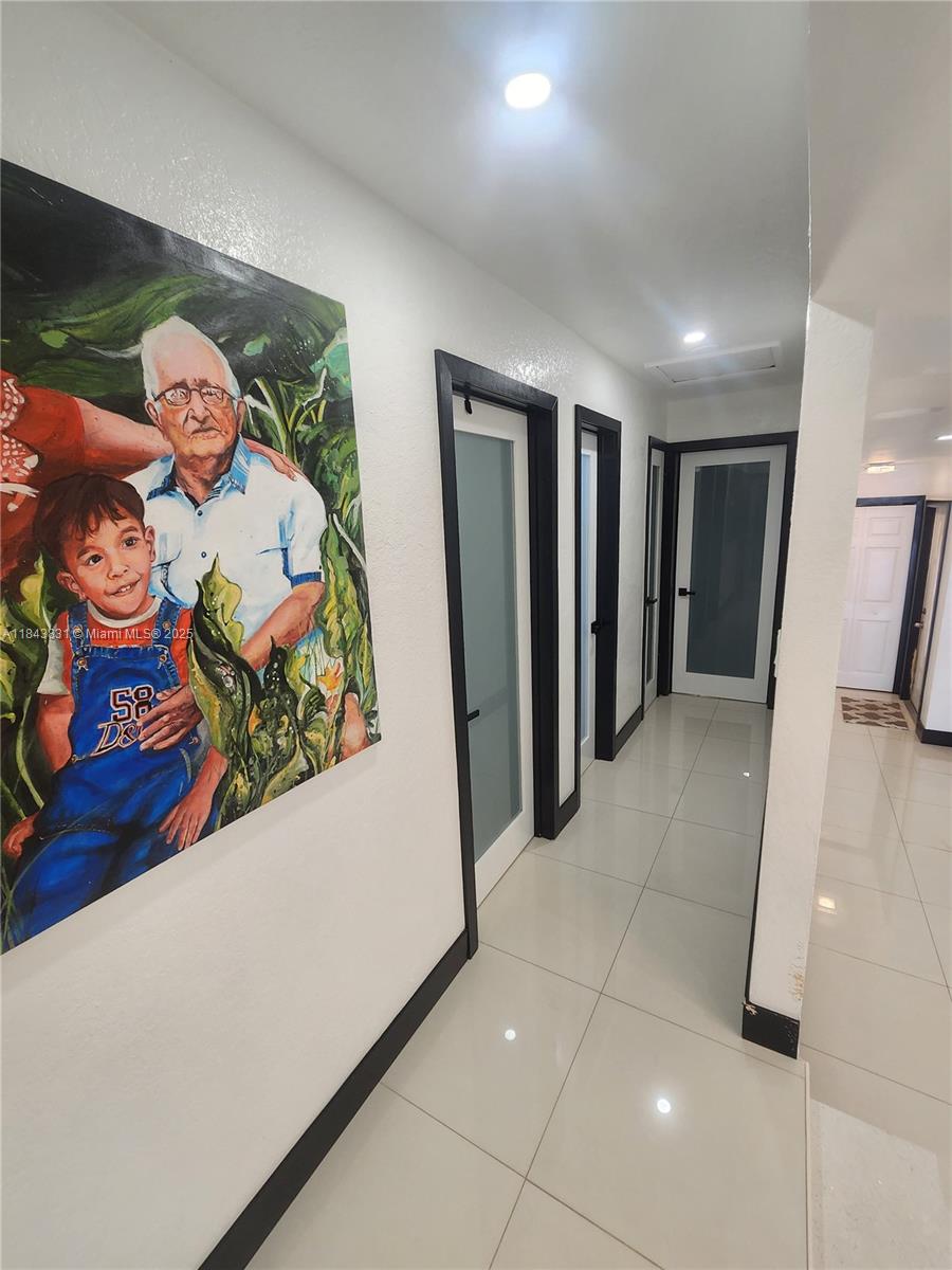 LAUDERDALE LAKES NORTH GA - Residential