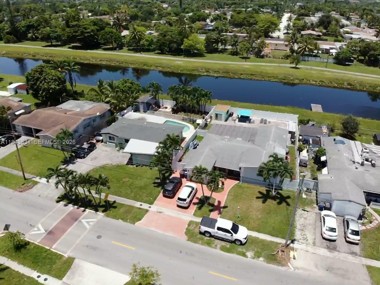 LAUDERDALE LAKES NORTH GA - Residential
