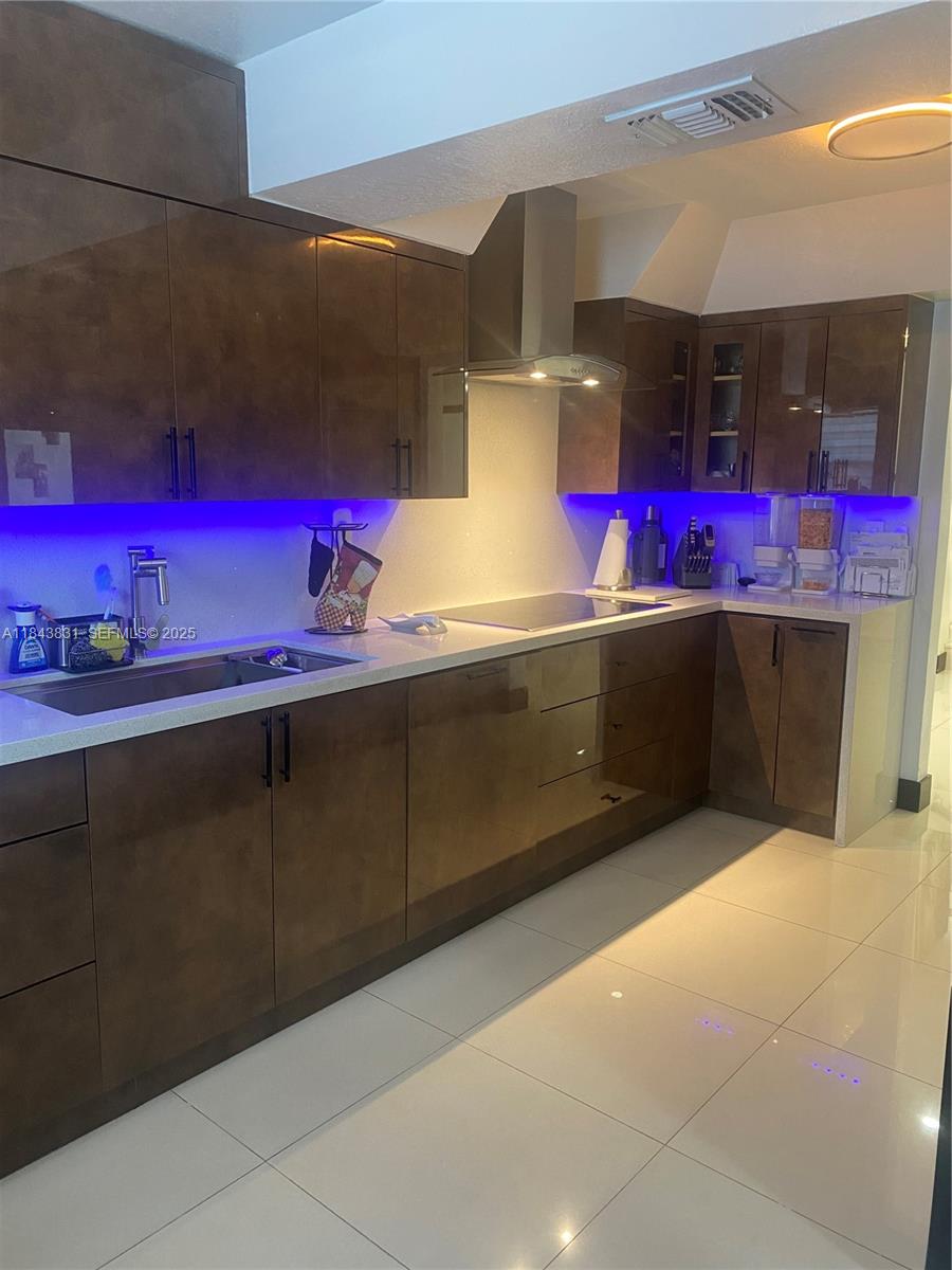 LAUDERDALE LAKES NORTH GA - Residential