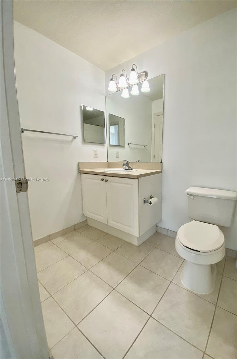 RESIDENCES AT LEGACY PLAC - Residential