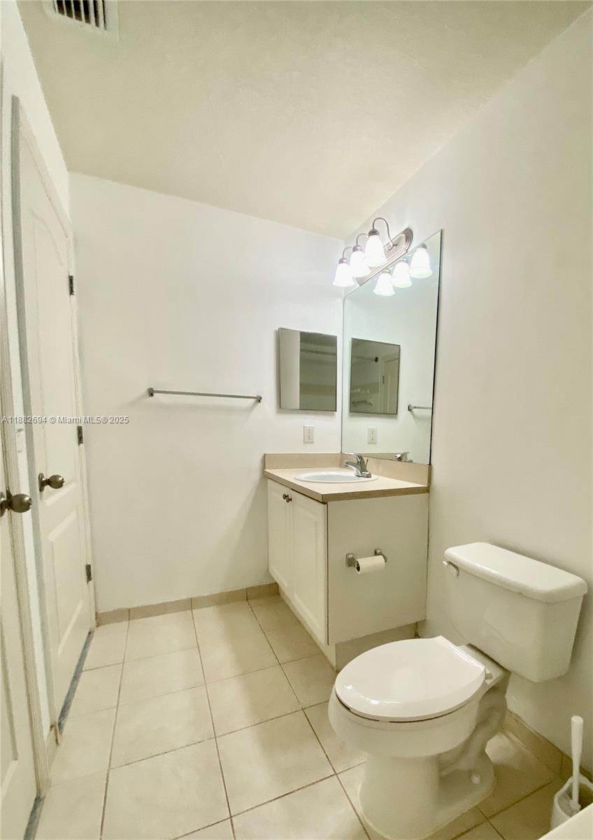 RESIDENCES AT LEGACY PLAC - Residential