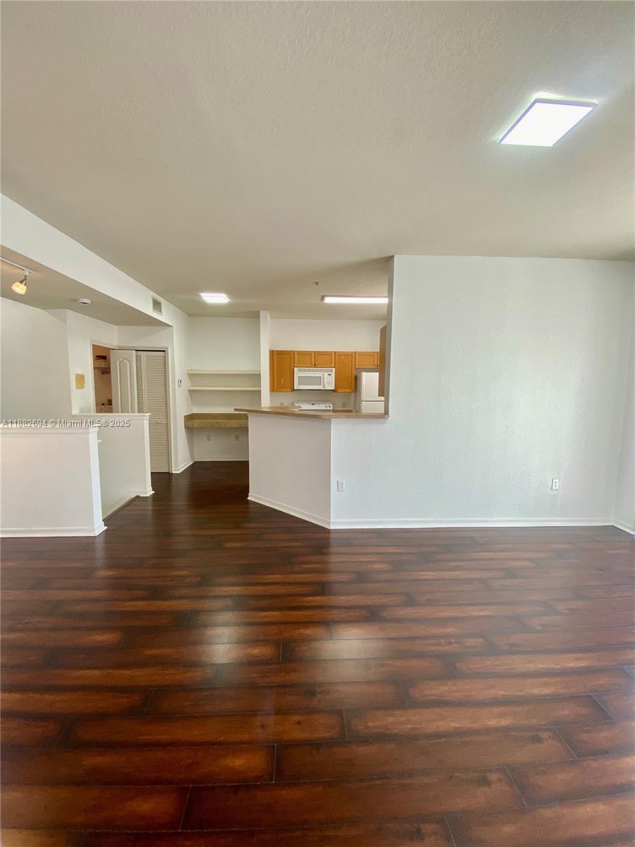 RESIDENCES AT LEGACY PLAC - Residential