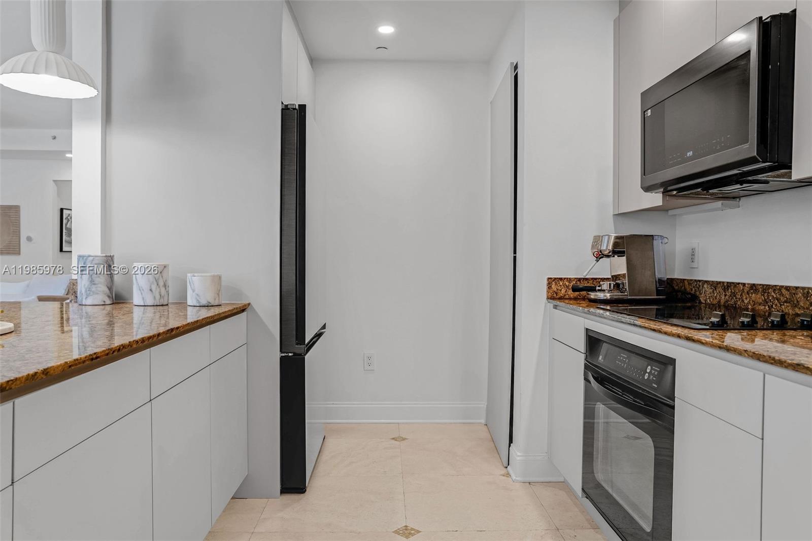 LAKE VILLA ONE CONDO - Residential Lease