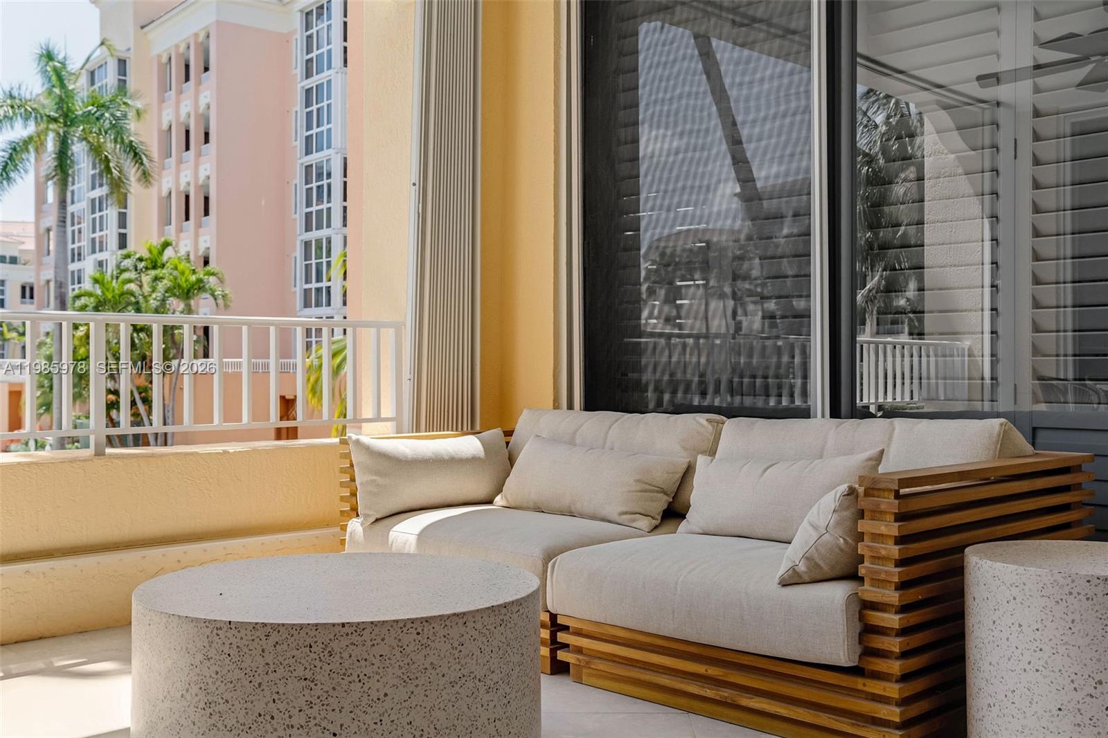 725 Crandon Blvd 203