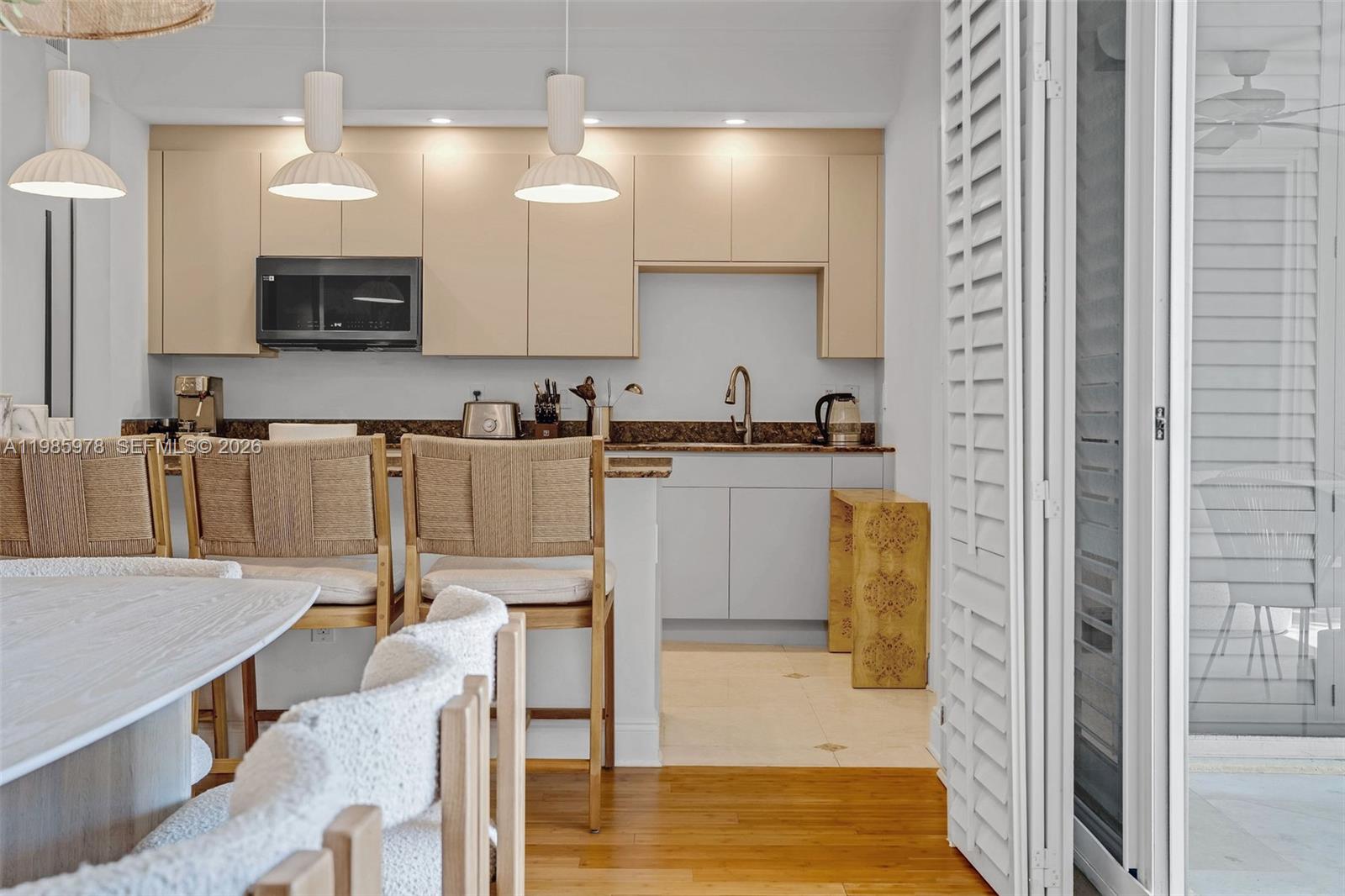 LAKE VILLA ONE CONDO - Residential Lease