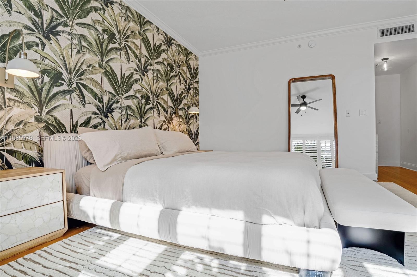 LAKE VILLA ONE CONDO - Residential Lease