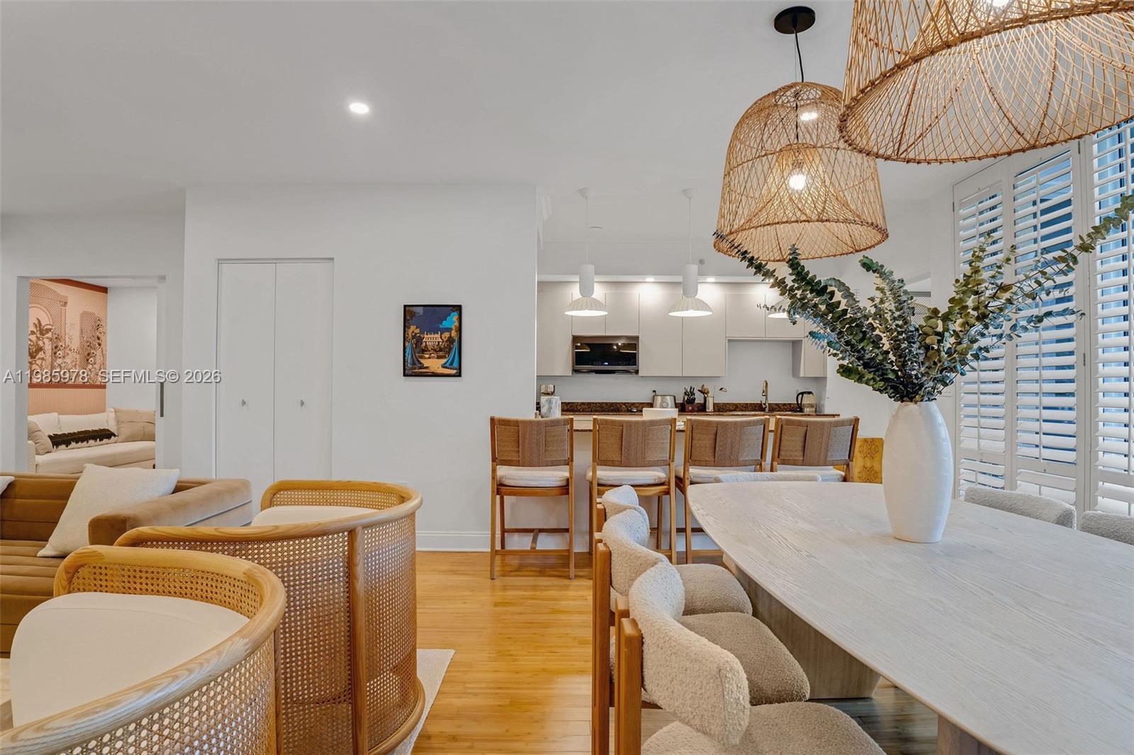 LAKE VILLA ONE CONDO - Residential Lease