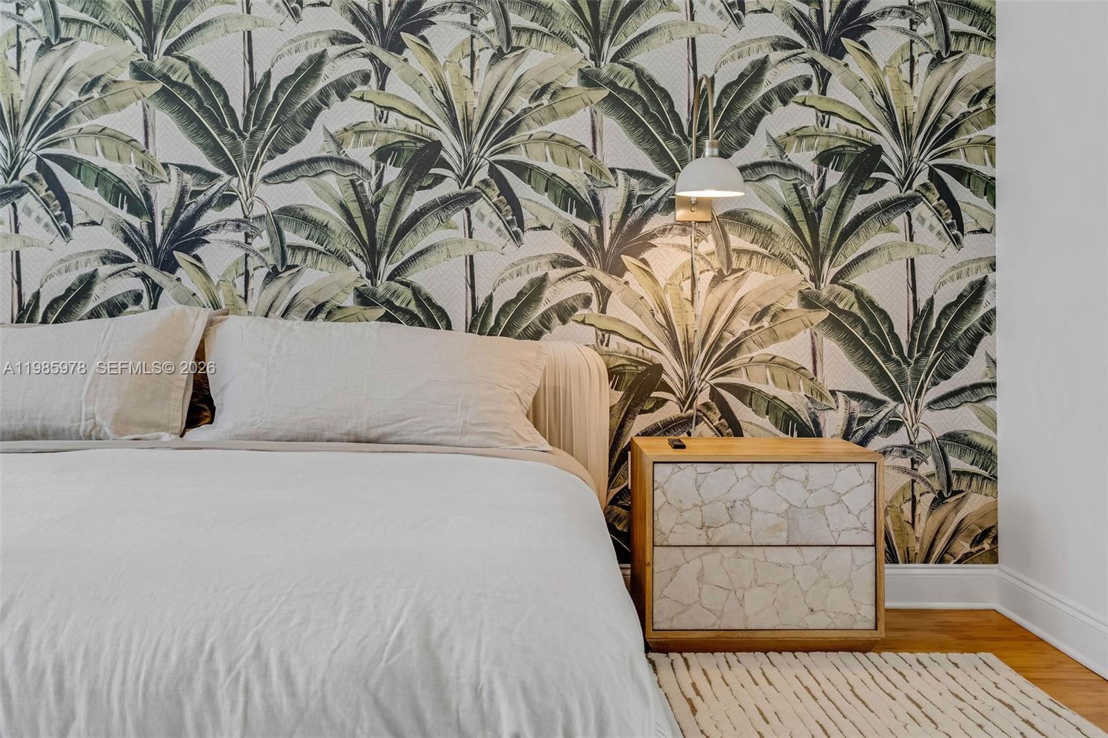 LAKE VILLA ONE CONDO - Residential Lease