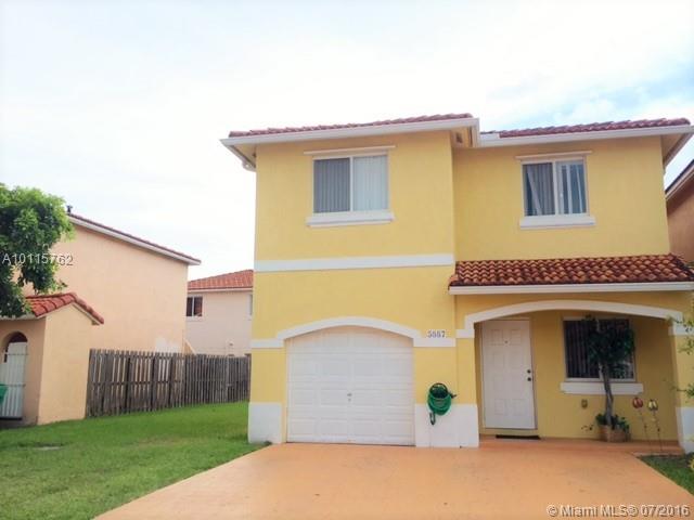 2 Story Remodeled Townhome located in a Desired Community. Tile & Wood floors throughout, Stainless Steel Appliances, Granite Counter Tops, Enclosed Patio w/Garden, Roof Tile, Attached Garage, Association only $45 Monthly. Excellent School District, “A” rated John A. Ferguson Senior High, Dr. Manuel C. Barreiro Elementary, and Lamar Louis Curry Middle. Close to Major Highways, Golf & Country Club, Entertainments/Shopping.
