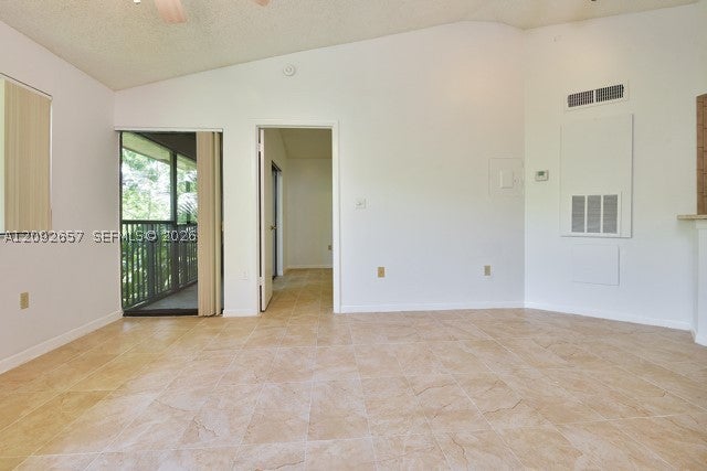 2445 SW 18th Ter 909