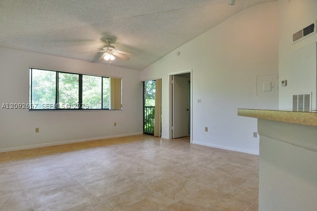 2445 SW 18th Ter 909