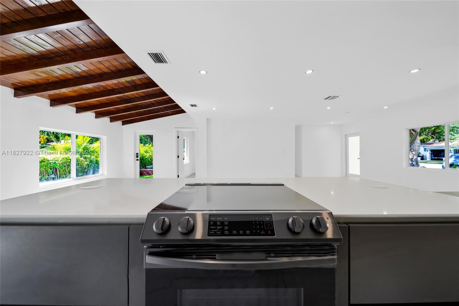 400 Sansovino Ave