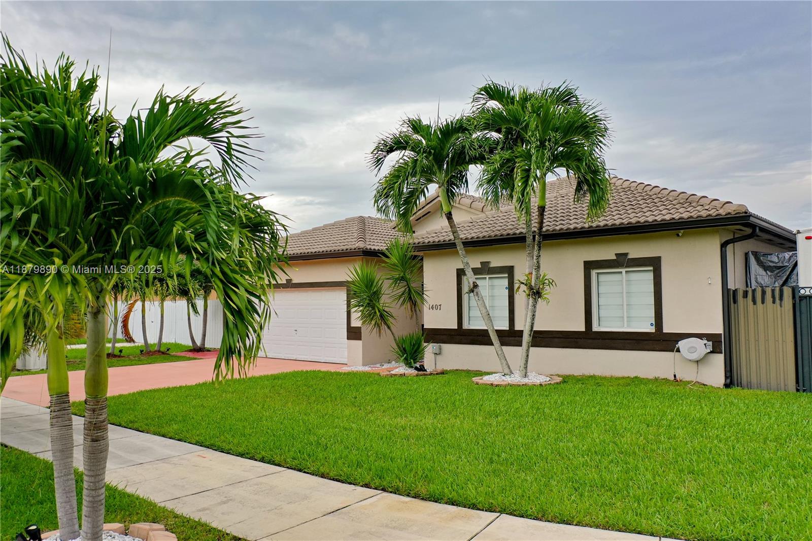 TENNESSEE ESTATES - Residential