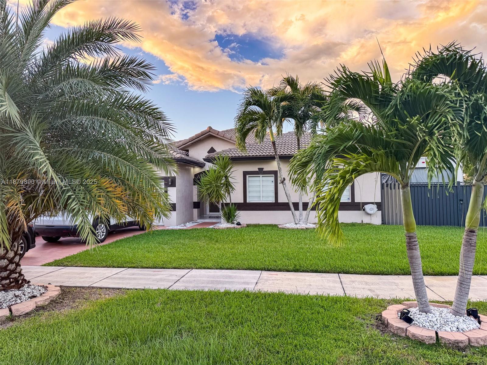 TENNESSEE ESTATES - Residential