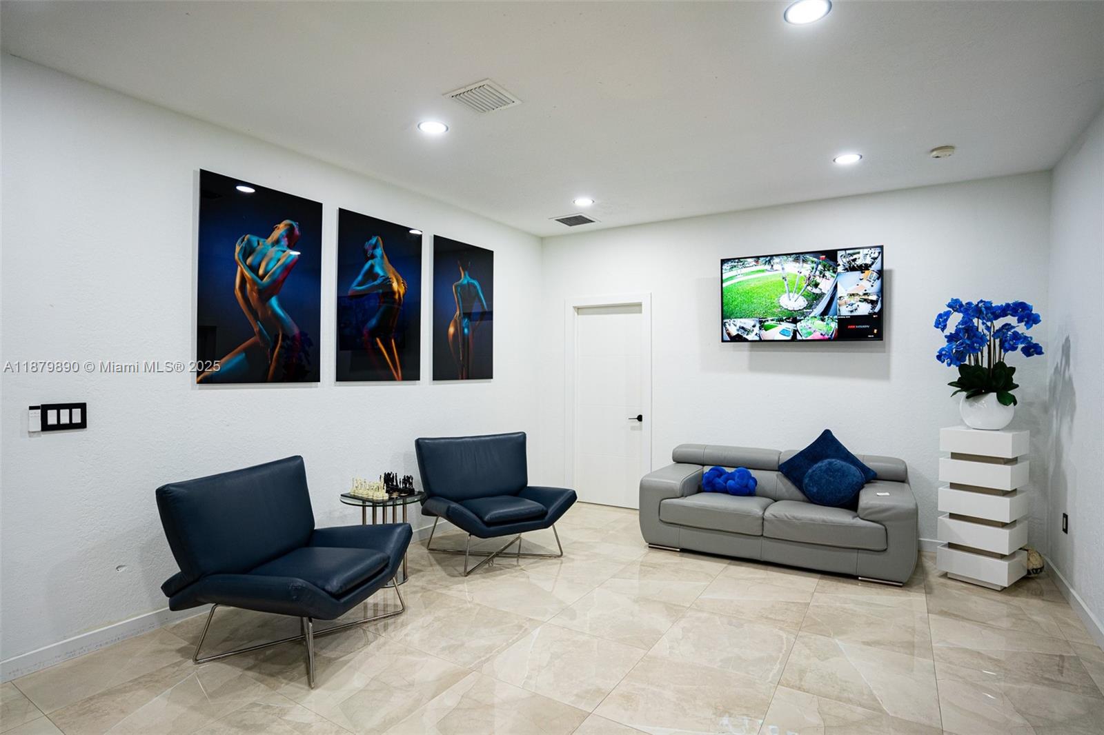 TENNESSEE ESTATES - Residential