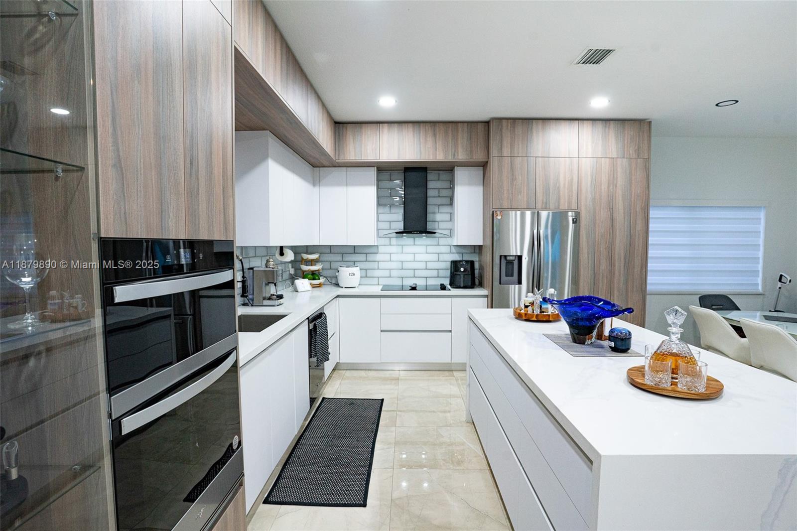 TENNESSEE ESTATES - Residential