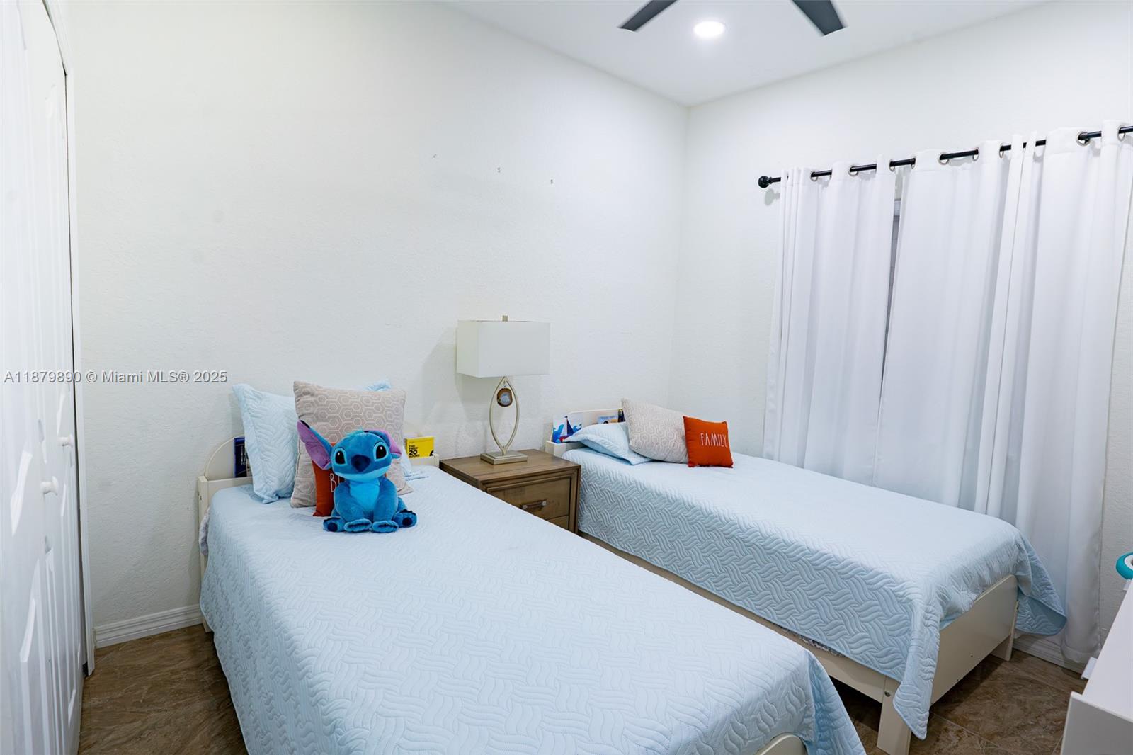 TENNESSEE ESTATES - Residential