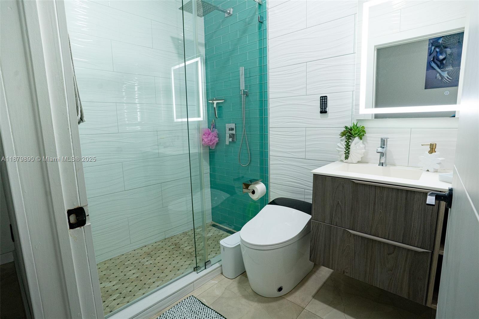 TENNESSEE ESTATES - Residential