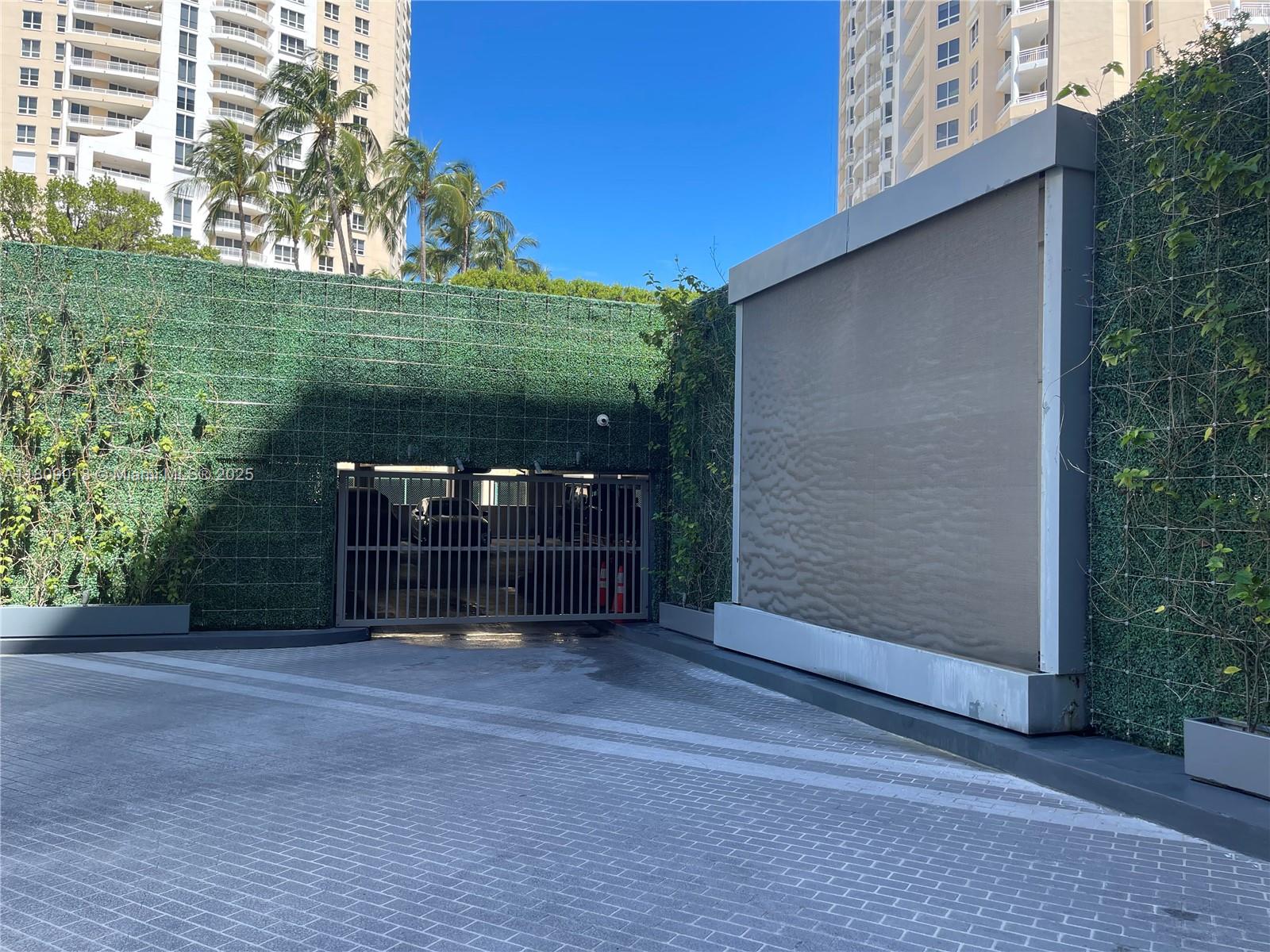 BRICKELL KEY II CONDO - Residential Lease