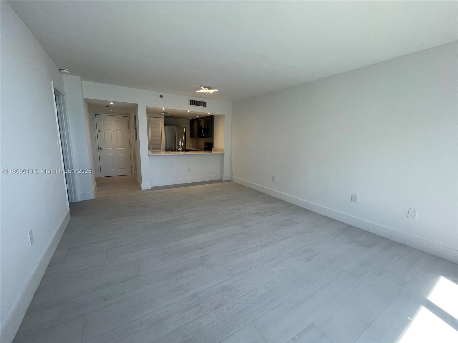 BRICKELL KEY II CONDO - Residential Lease
