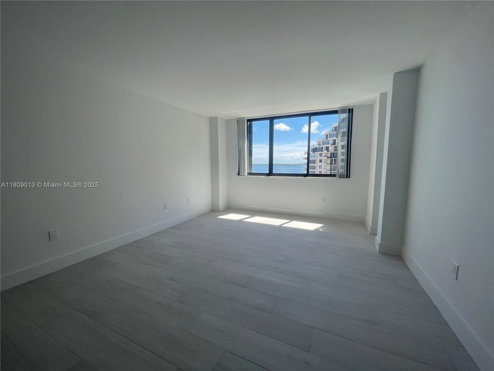 BRICKELL KEY II CONDO - Residential Lease