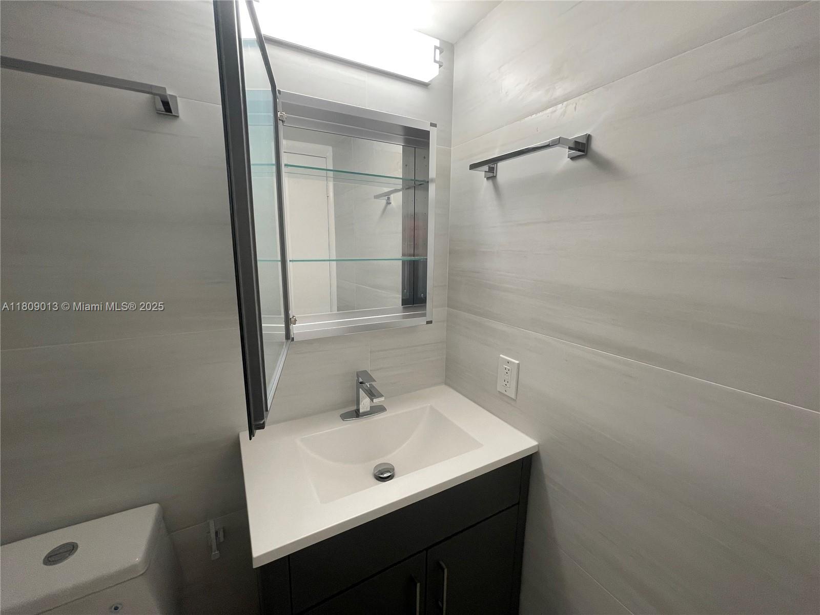 BRICKELL KEY II CONDO - Residential Lease
