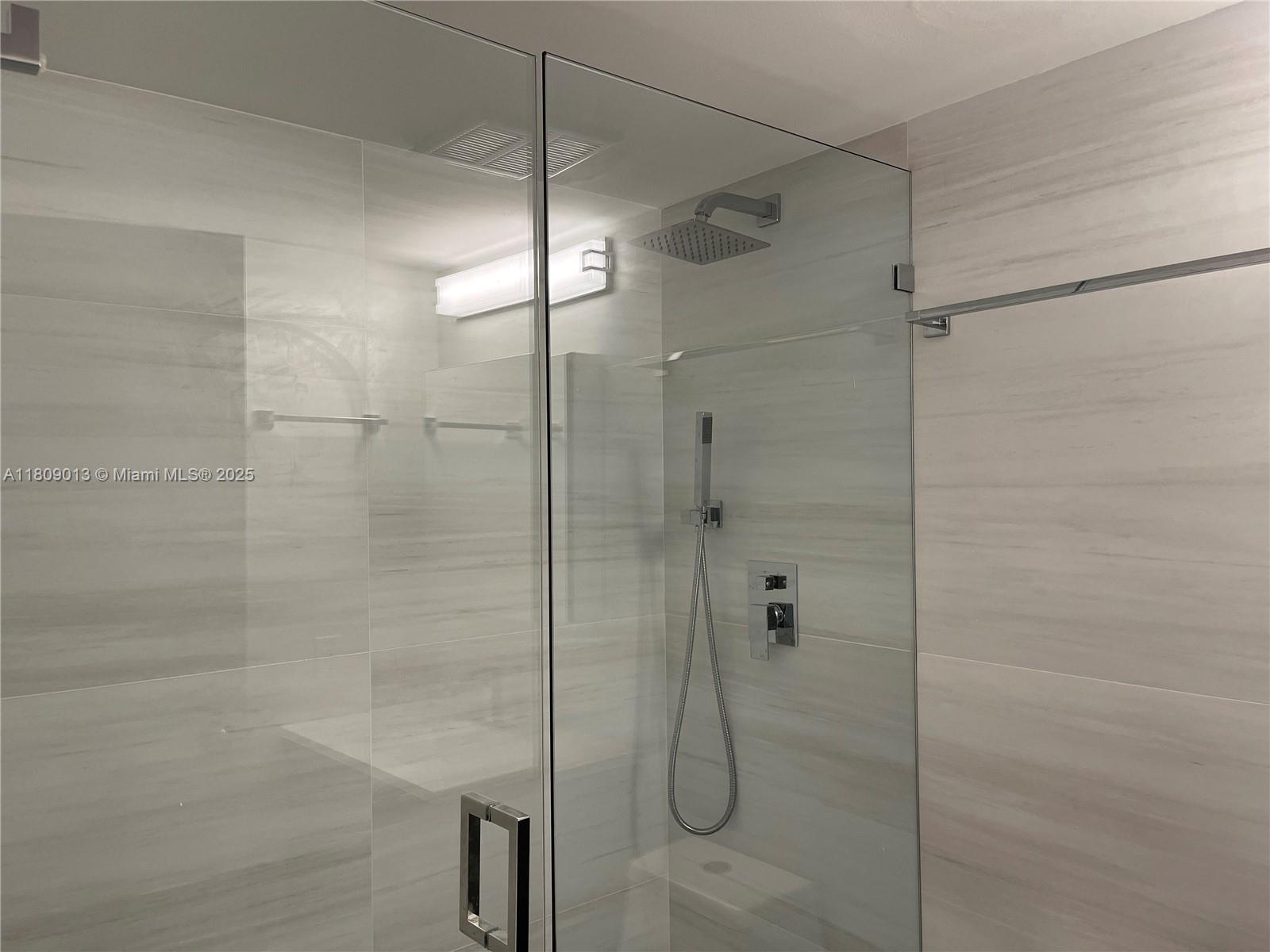 BRICKELL KEY II CONDO - Residential Lease