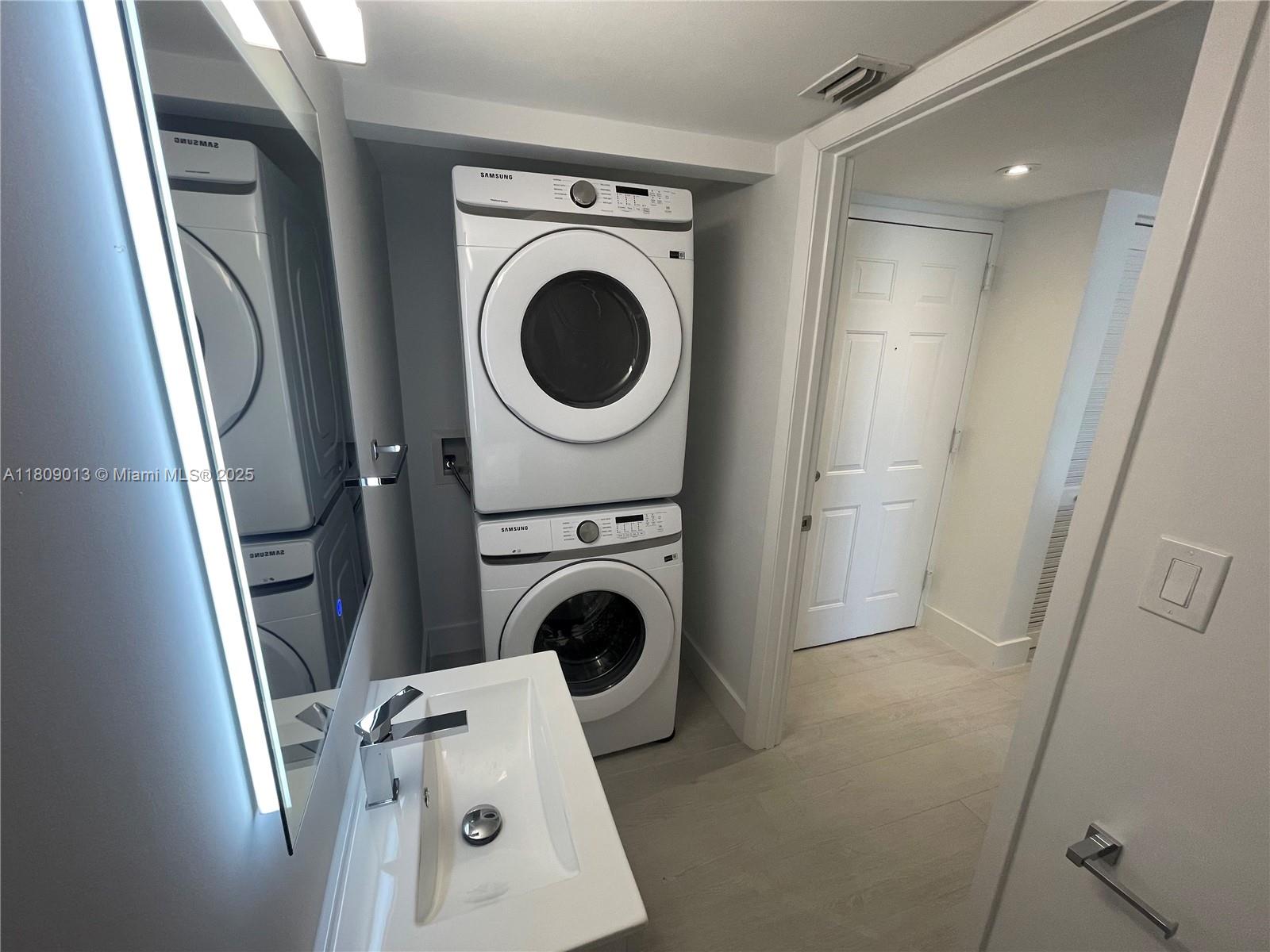 BRICKELL KEY II CONDO - Residential Lease