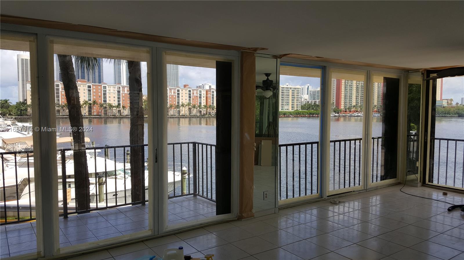 Rental Property at Address Not Disclosed, Sunny Isles Beach, Miami-Dade County, Florida - Bedrooms: 3 
Bathrooms: 3  - $4,000 MO.