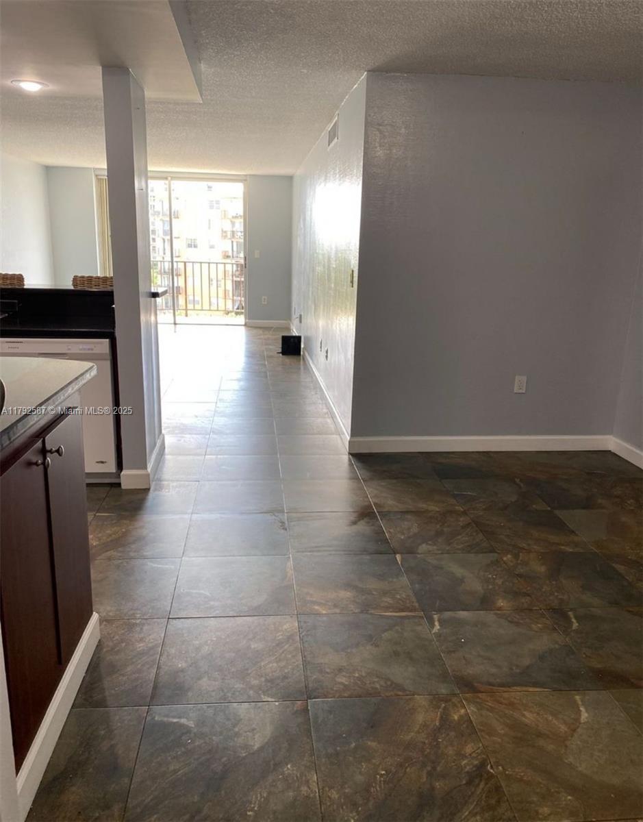 Rental Property at 1470 Ne 125th Ter 702, North Miami, Miami-Dade County, Florida - Bedrooms: 1 
Bathrooms: 1  - $1,800 MO.