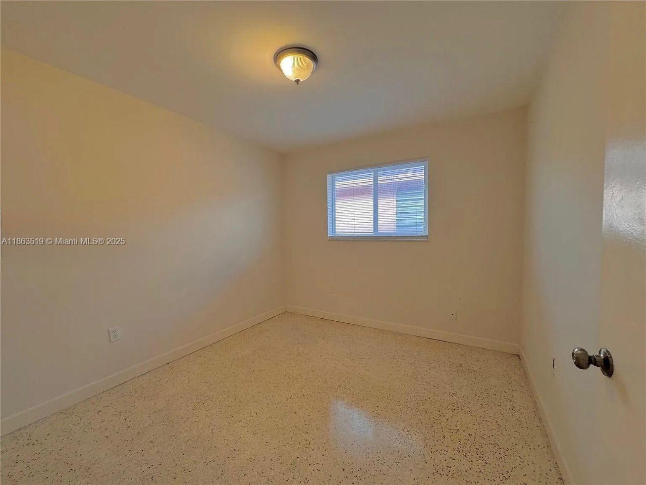 HIALEAH LAWN AMD PL - Residential Lease