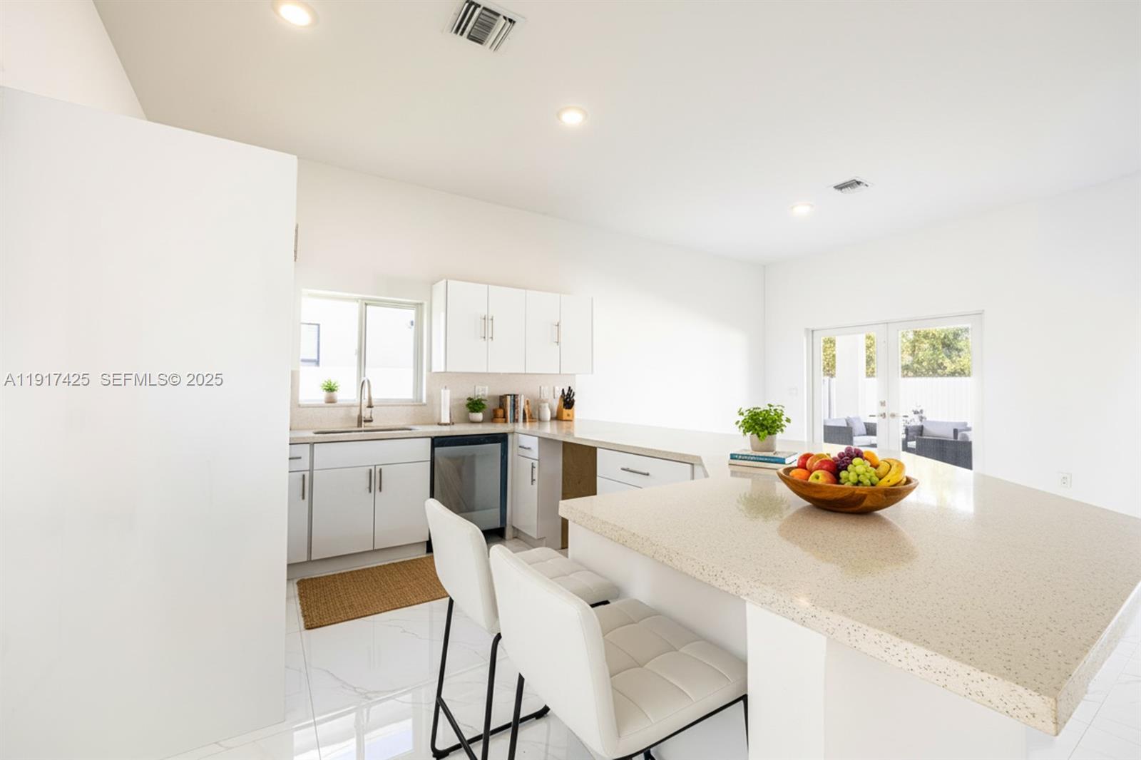 DIXIE HEIGHTS - Residential