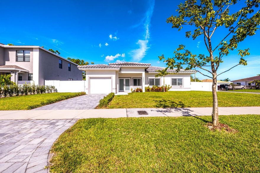 Brand-new construction (2025) – ready for immediate move-in with Certificate of Occupancy issued! This home features top-of-the-line finishes, soaring ceilings over 10 feet, and a spacious open-concept design perfect for modern living. Sitting on a large 9,327 sqft lot, which is rare for the area, and NO HOA for maximum flexibility. Conveniently located near major highways and the Turnpike for easy commuting. Seller financing available – don’t miss this opportunity to own a stunning new home with exceptional quality and style!