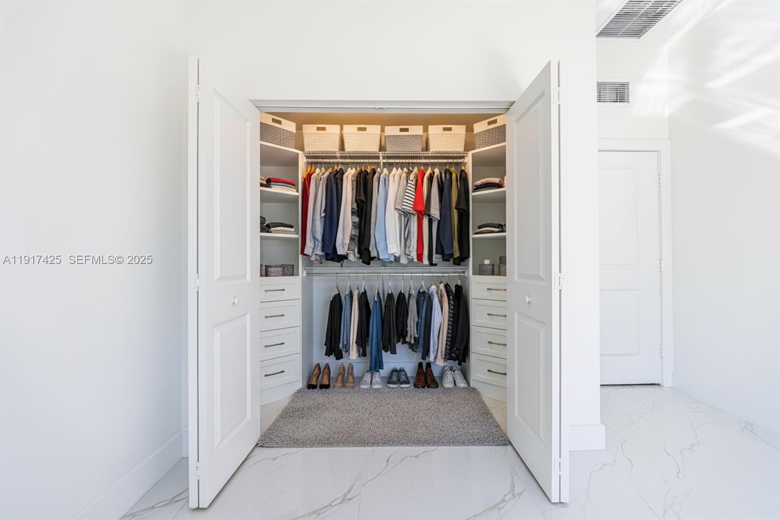 DIXIE HEIGHTS - Residential