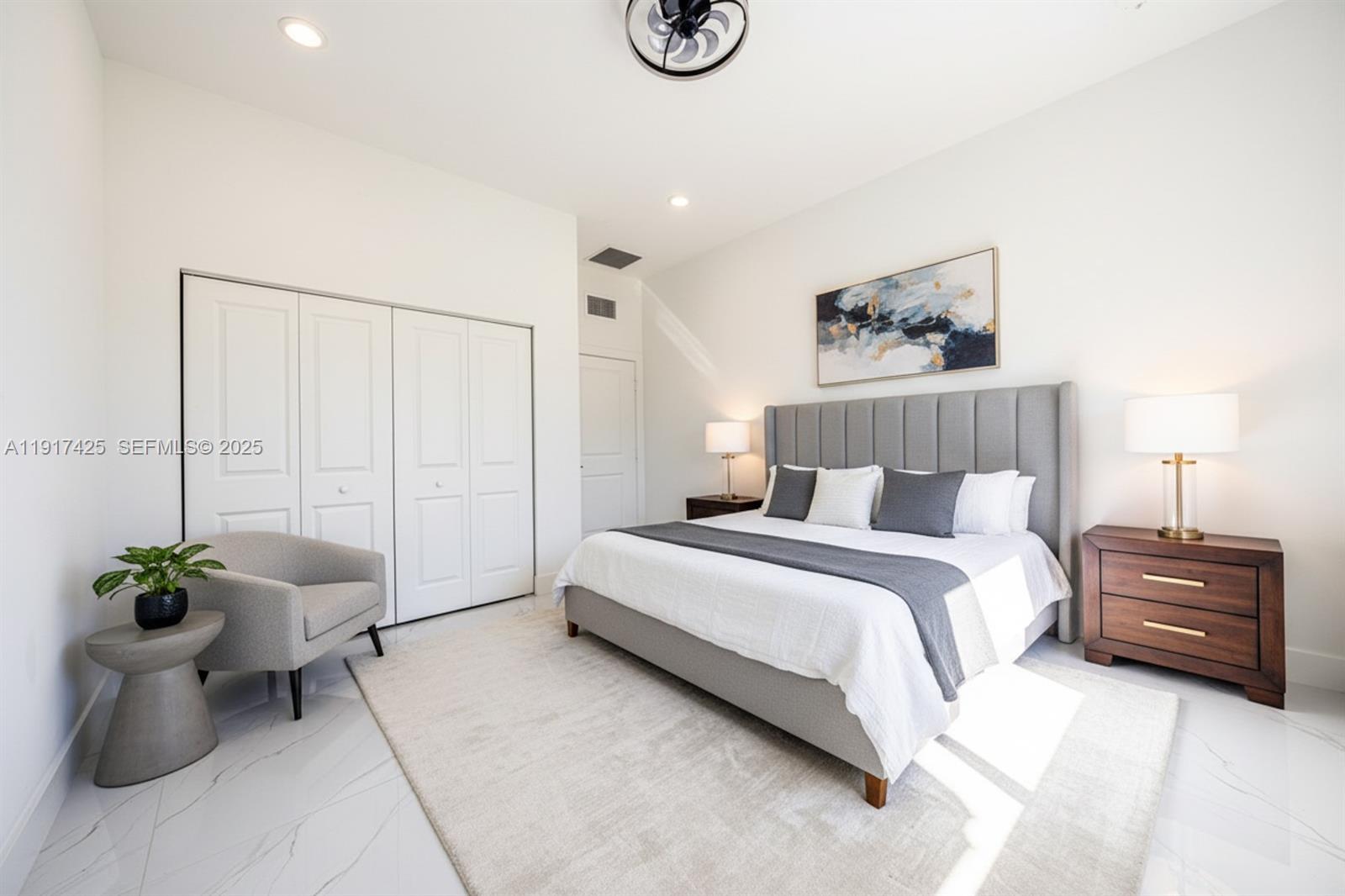 DIXIE HEIGHTS - Residential