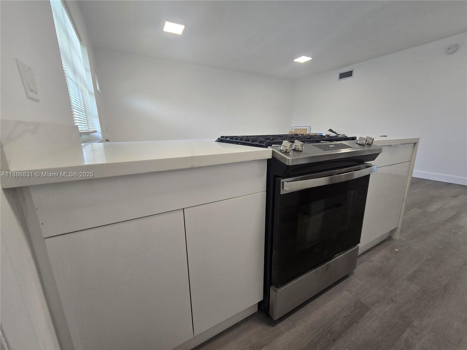 8000 Tatum Waterway Dr 5