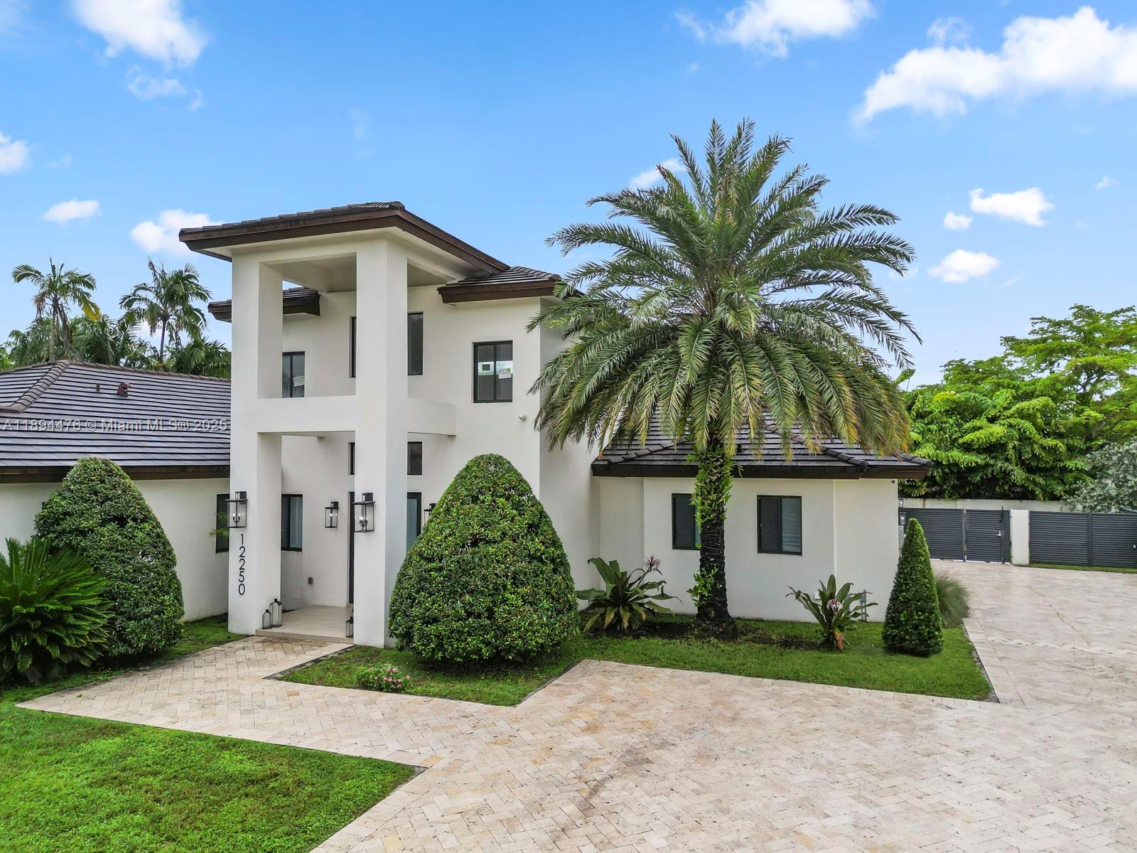 SUMMIT PARK ESTATES - Residential