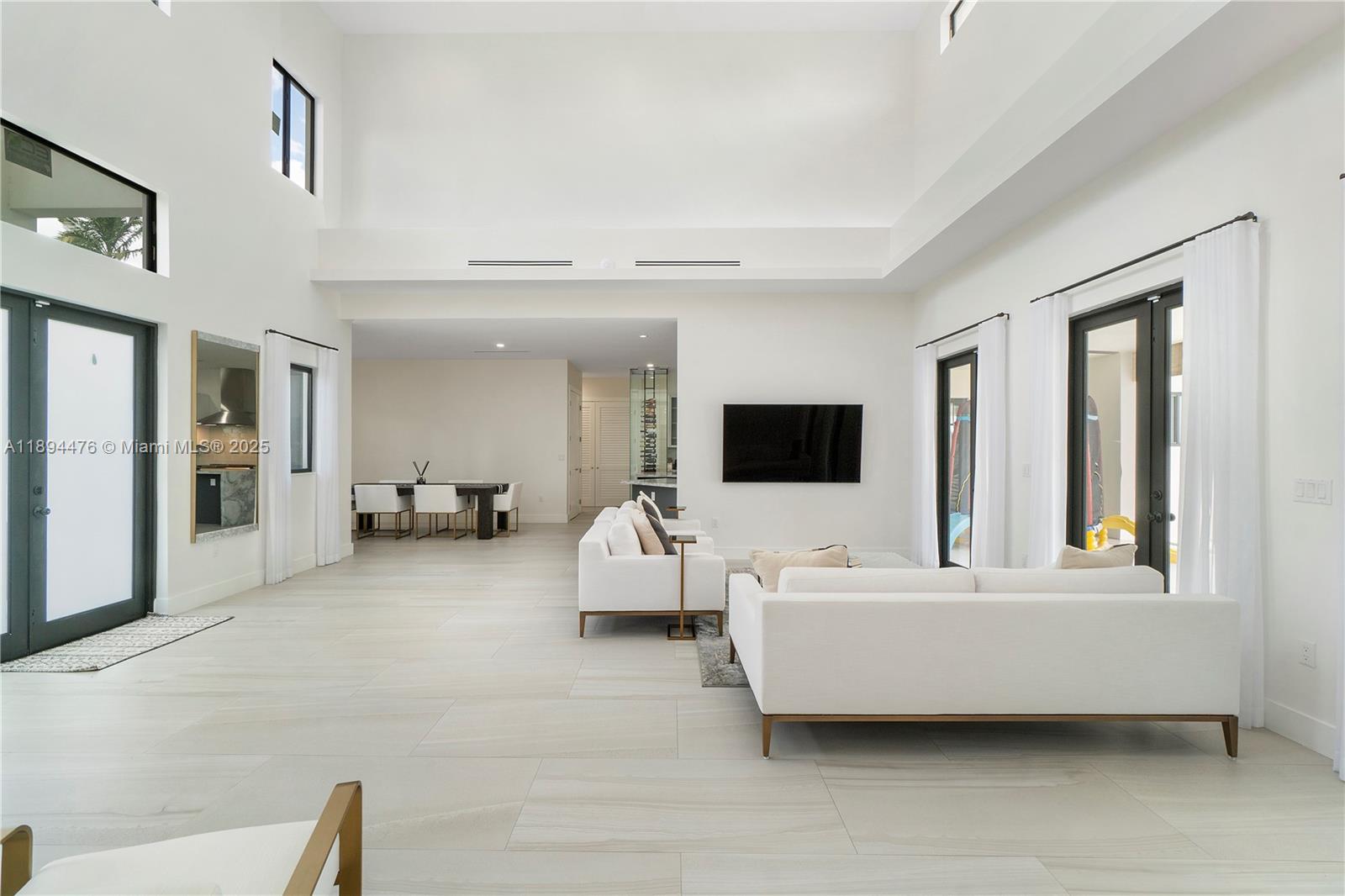 SUMMIT PARK ESTATES - Residential
