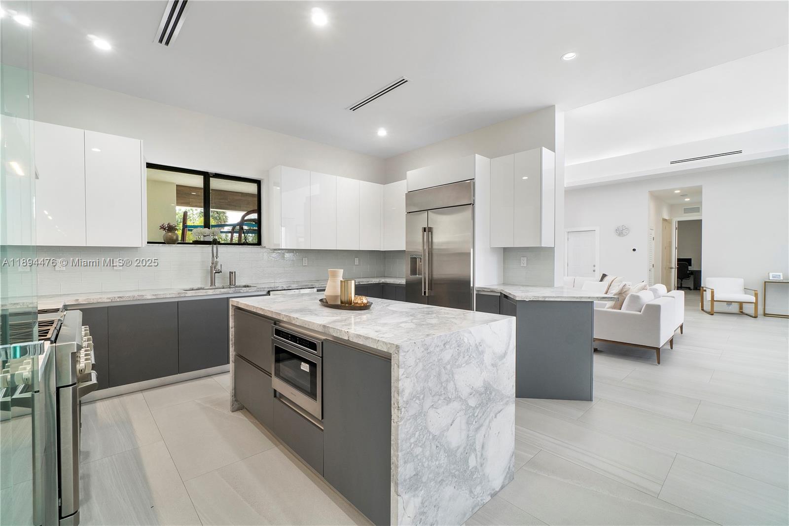 SUMMIT PARK ESTATES - Residential