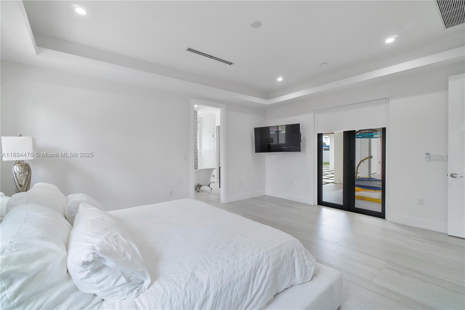 SUMMIT PARK ESTATES - Residential