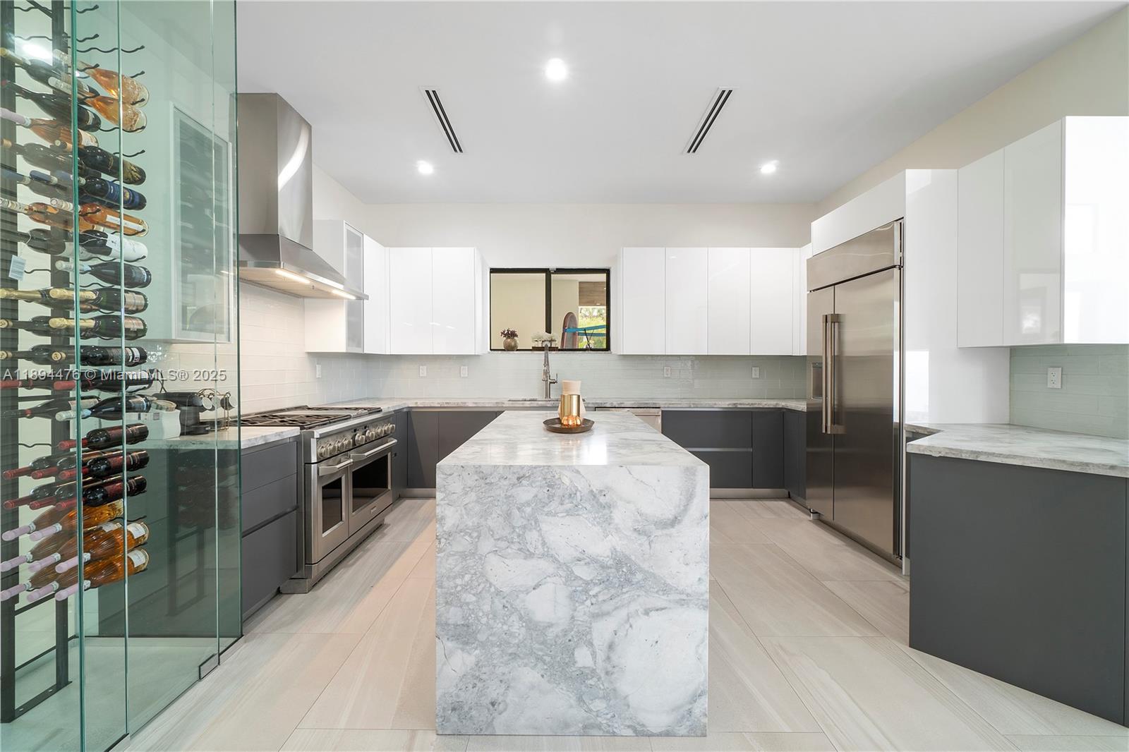 SUMMIT PARK ESTATES - Residential