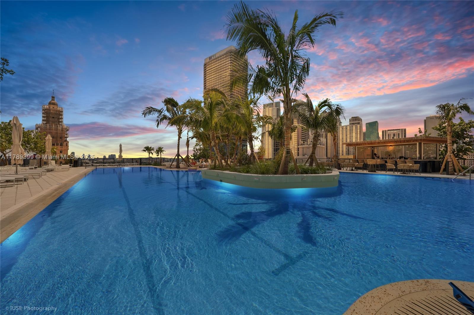 DOWNTOWN - Residential