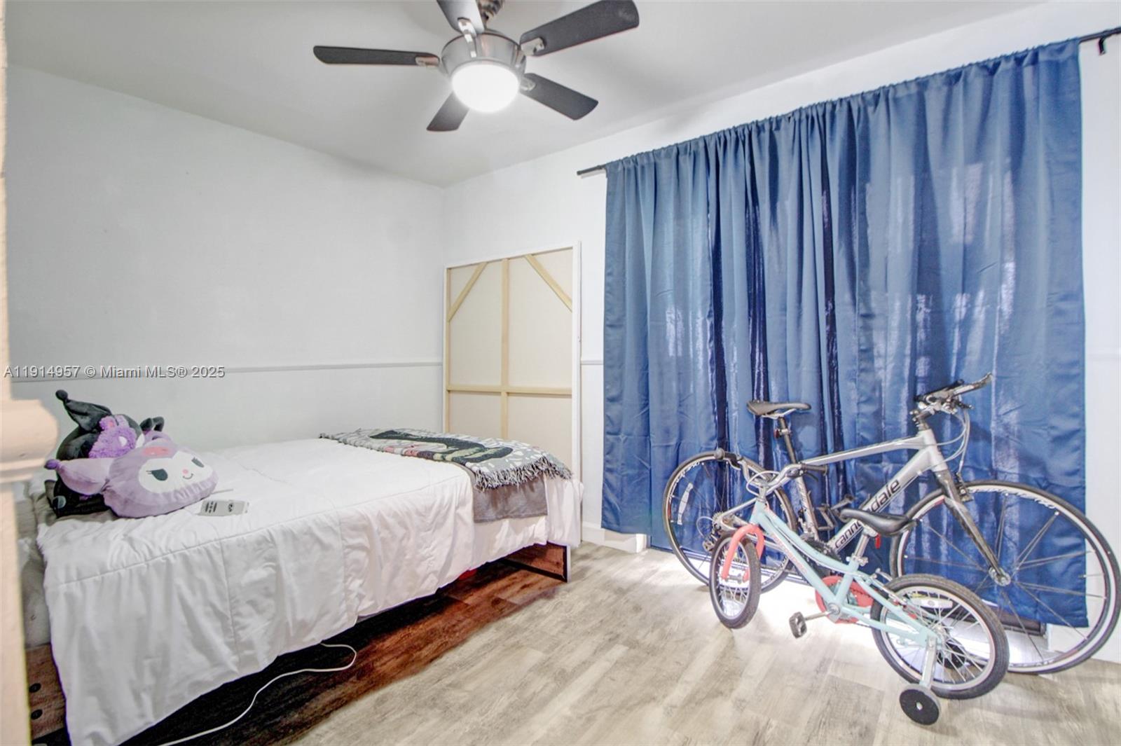 SNAPPER CREEK TOWNHOUSES - Residential Lease