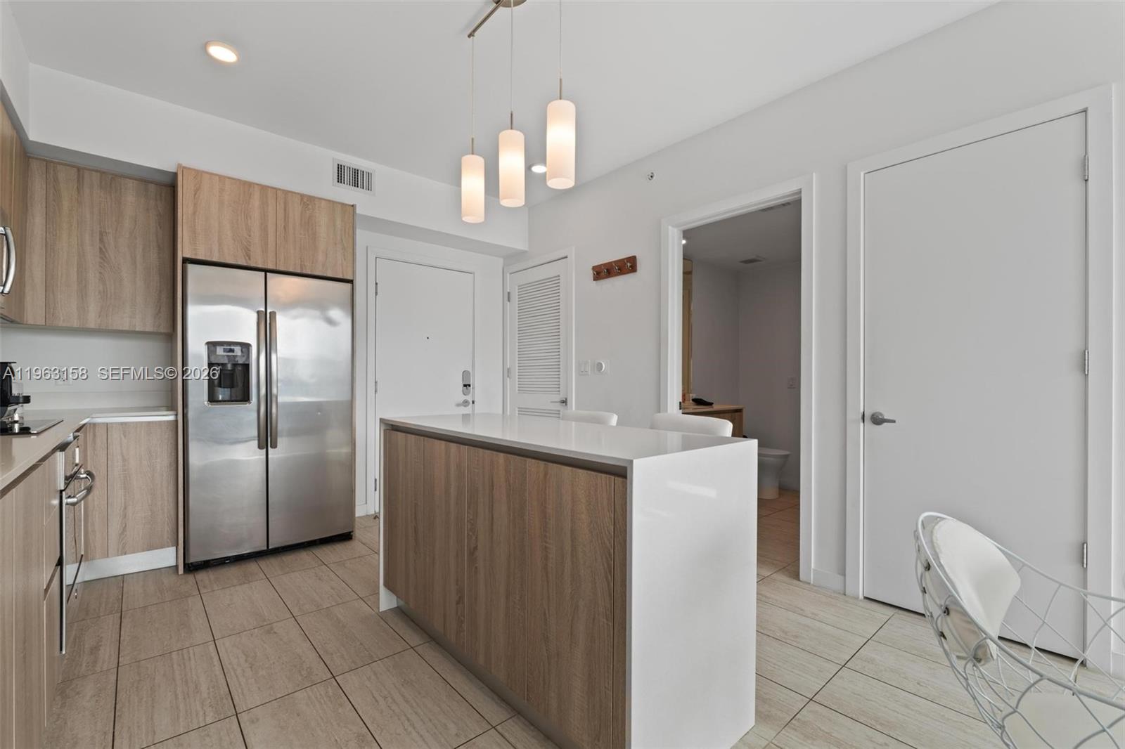 QUADRO CONDO - Residential