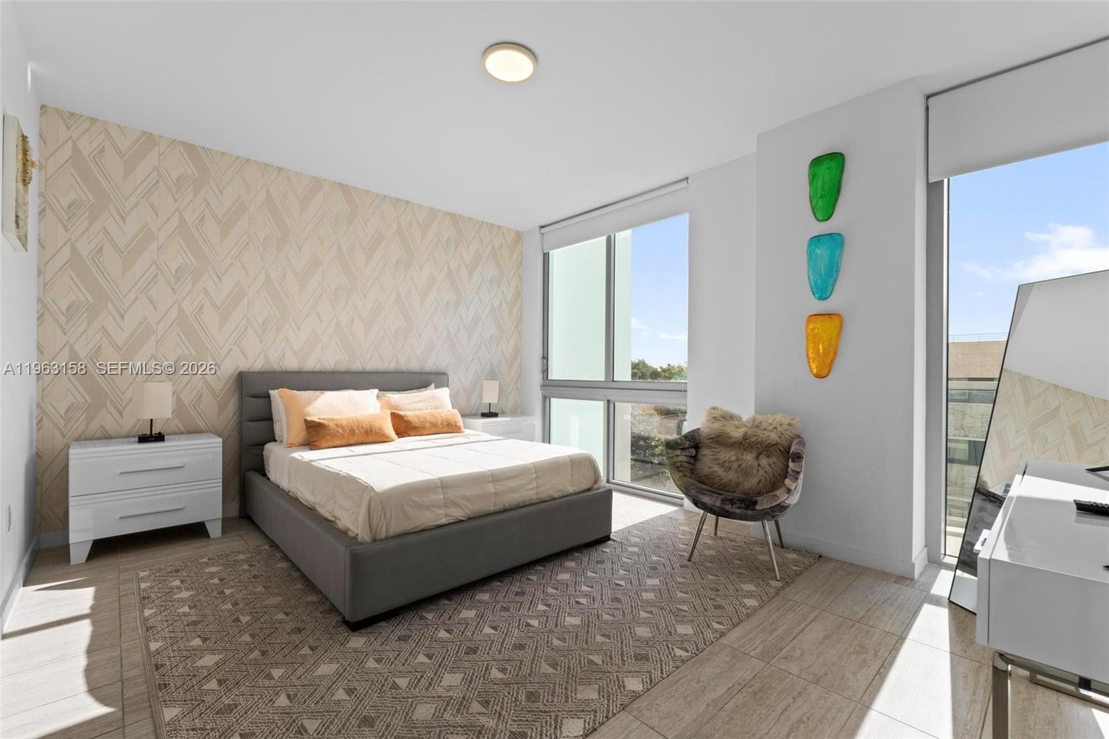 QUADRO CONDO - Residential